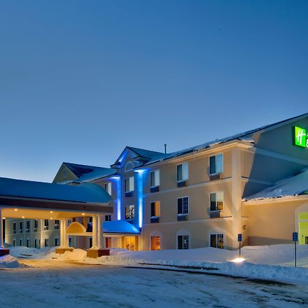 Holiday Inn Express Hotel & Suites Cadillac By Ihg Exterior photo